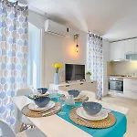 Karmen Apartment